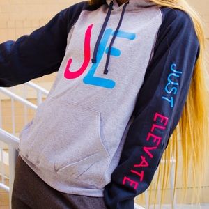 🚨LIKE NEW🚨 Colorblock Cotton Design Hoodie